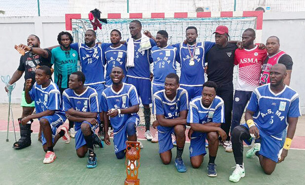 Handball Dr Nicole Asselé