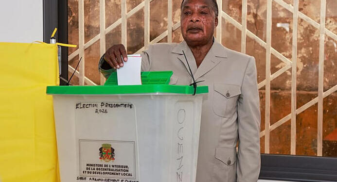 Denis Sassou N'Guesso,