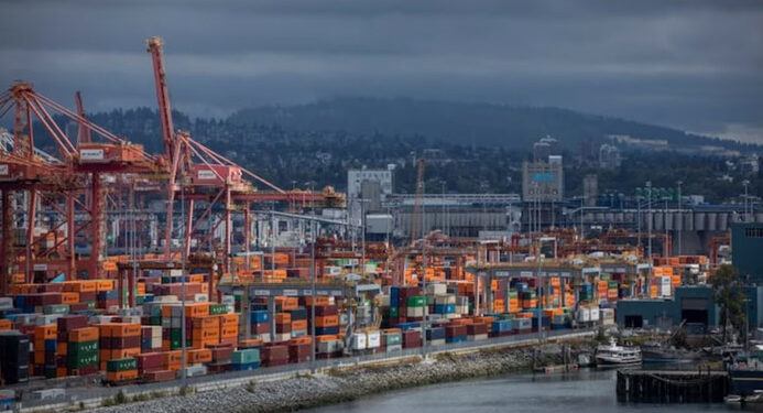 Le Canada Rattaché à Affaires mondiales Canada, ce bureau des exportations stratégiques aura pour mission d’éliminer les obstacles au commerce. Photo : (Ben Nelms/CBC)