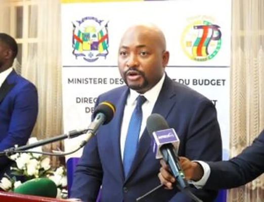Dette centrafricaine constituée des salaires